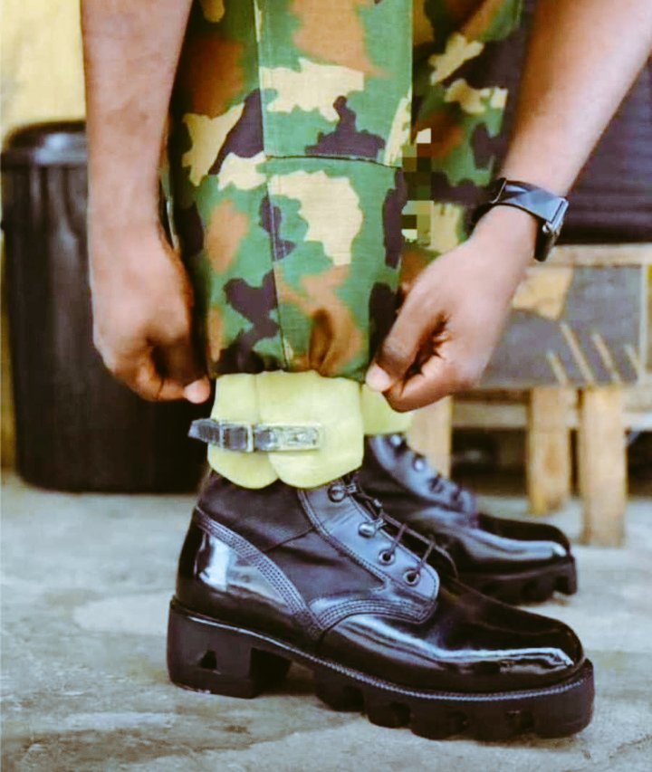 Ogunjobiholyps1's tweet photo. When ordinary people look Supernatural is because they're trading on Supernatural strategy 🇳🇬💚💂🪖⚔️🙏.
#GodBless9ja
#GodBlese9jaMilitary
#ILoveMyJob https://t.co/6lsGKmXXLO