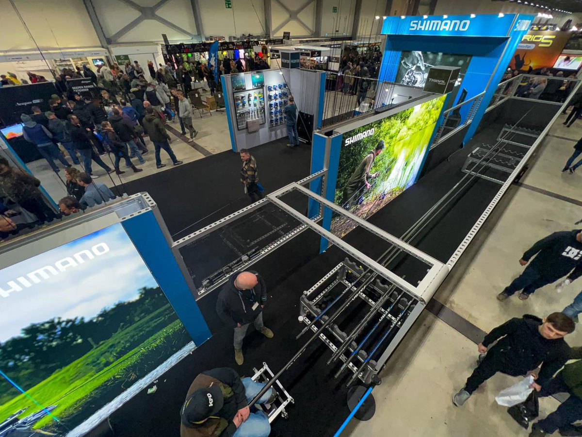 simon bates tweet media