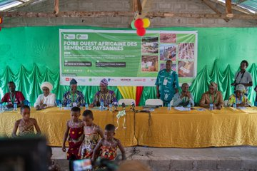The West Africa Peasant's Seed Fair will be happening from the 9th- 11th March under the theme ' Food sovereignty: People's Rights in the face of the rise of genetically modified organisms in Africa' . 
#SeedSovereignty #SeedIsPower