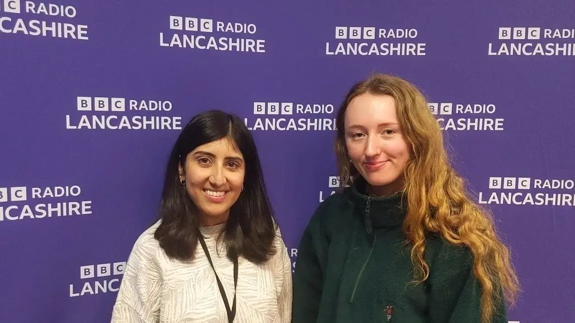 tune into BBC Radio Lancashire this Saturday (8-10PM) where I will be discussing 5 women in folk who have inspired my music, in celebration of International Women's Day 👭🌚🌊💛
.
.
.
#iwd #bbc #bbclancashire #folkmusic #folk #bbclancashire #bbcintroducing #music <a href="/bbcintroducing/">BBC Music Introducing</a>