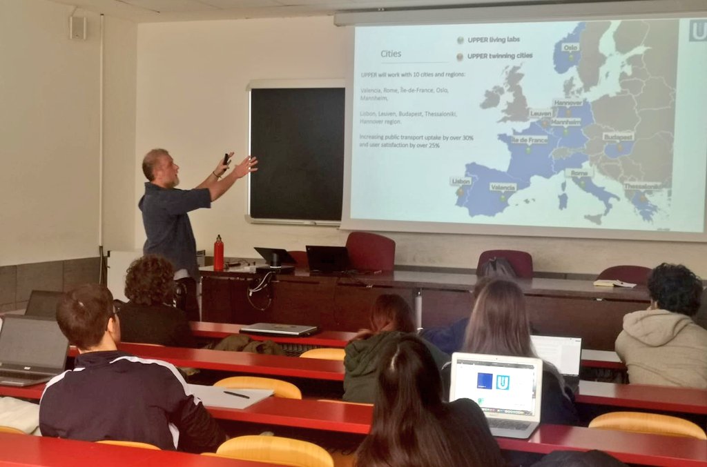 francis_rojo_'s tweet image. Honoured to have spoken this morning at the @UnivRoma3 International Studies Master&apos;s degree where i presented the @EUROCITIES vision and the new @HorizonEU UPPER Project @UITPnews @POLISnetwork @CIVITAS_EU @NetZeroCitiesEU #UpperProjectEu #MobilityasaRight 🇪🇺🇮🇹🚉🚍🚇