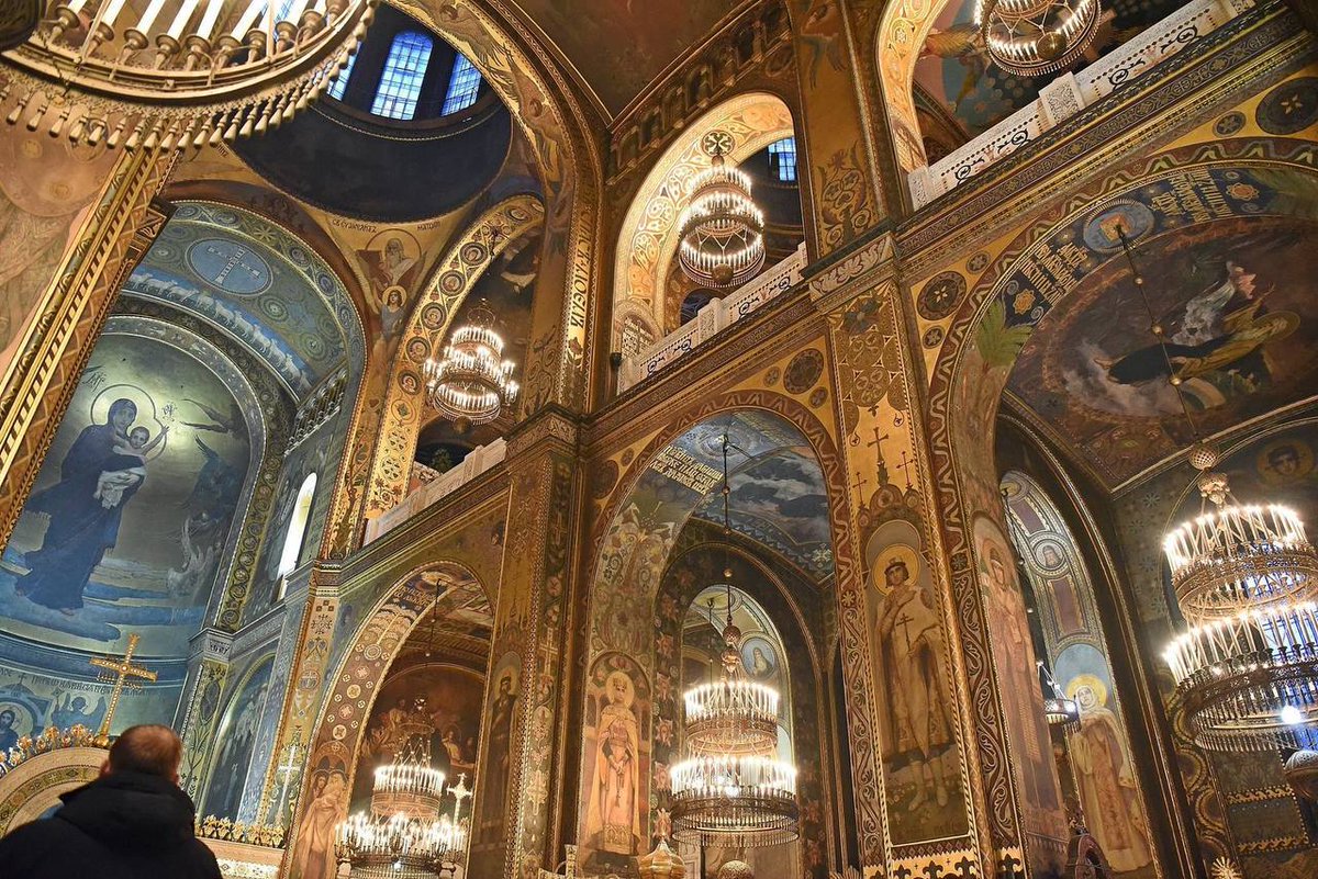 SVGOracleX's tweet photo. The history of St.Michael's Golden-Domed Monastery begins in 1108. It runs that Kiev Prince Sviatopolk ll Iziaslavych built a stone temple and dedicated it to his heavenly patron Saint Michael the Archangel.

- Kiev, Ukraine 🇺🇦
#tartaria #TartarianEmpire #lostcivilisation https://t.co/4k8Z94CKeS