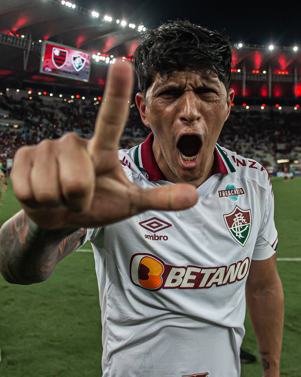 Germancanoofi's tweet photo. BiCampeão Taça Guanabara 2023 🏆  Faz o L ai tudo mundo 💚❤️ https://t.co/wYqs8CDvsD