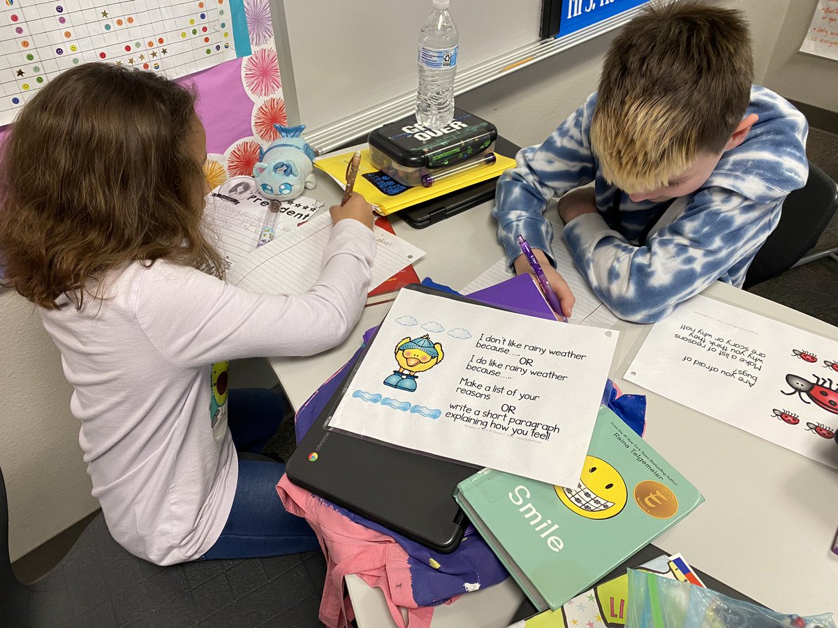 Ss writing using a self selected prompt. <a href="/Longbranch_Elem/">Longbranch Elem.</a>