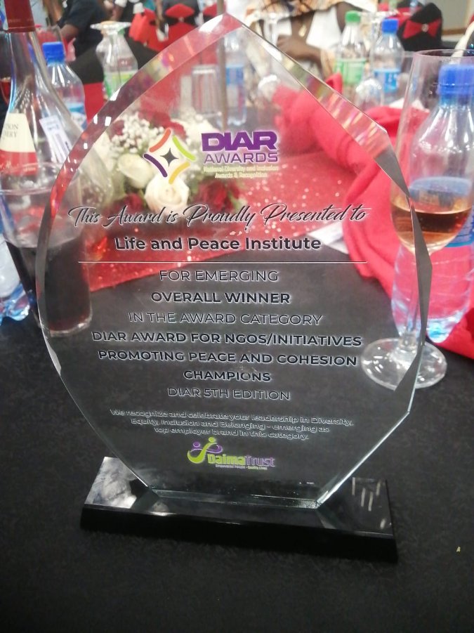 LPI_voices's tweet photo. @lpi_voices is honored and humbled to receive this year’s DIAR Award for NGOS/Initiatives promoting peace and cohesion, in recognition and celebration of our leadership in diversity, equity, and  inclusion in the field of peacebuilding. https://t.co/11hOpxTrOu