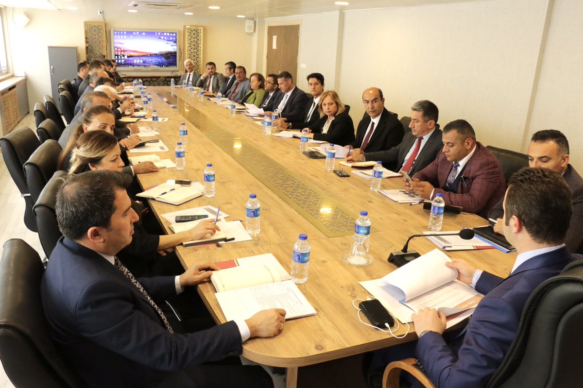 mugla_mem's tweet photo. Toplantıda, Kahramanmaraş merkezli yaşanılan afet sonrasında  depremin yaralarını sarmak için il genelinde ve afet bölgesinde yapılan çalışmalar, deprem bölgesinden nakil gelen öğrencilerimiz ile okullarımızda eğitim öğretim faaliyetlerinin genel değerlendirilmesi yapıldı.
@tcmeb https://t.co/KQMQVzyuYB
