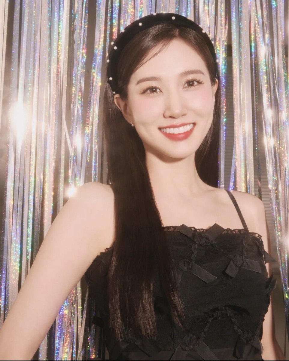 UnaArmyMs15's tweet photo. Simplemente hermosa 🤩 
#parkeunbin #ParkEunBin https://t.co/YA2hpC8nwx