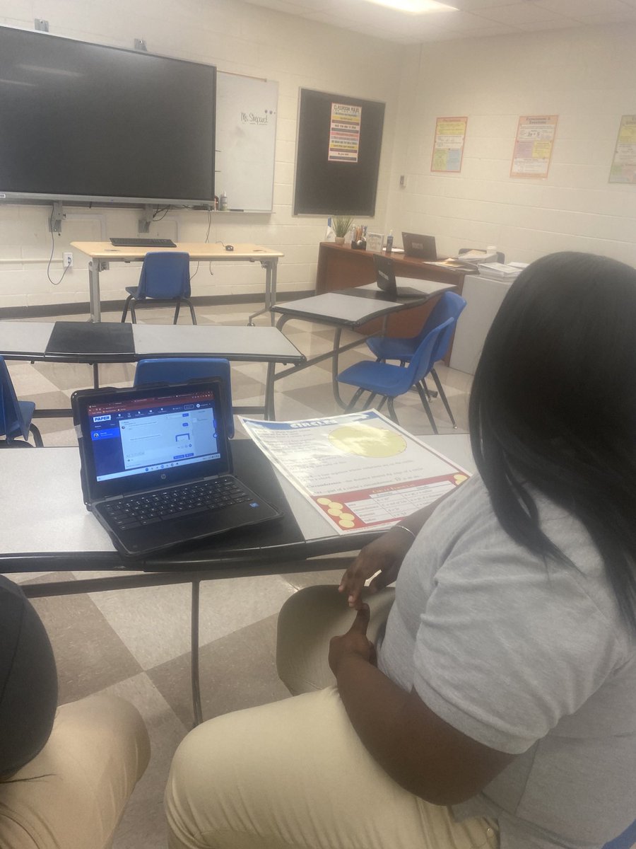 I ❤️ to see students engaged in their learning <a href="/APS_HLHANBA/">Henry Louis “Hank” Aaron New Beginnings Academy</a> using <a href="/paperlearning/">Paper</a> @Kathryn_Paper <a href="/APSInstructTech/">APS IT Department</a> <a href="/apsitnatasha/">Dr. Natasha Rachell</a> <a href="/ahrosser/">Aleigha H-Rosser EdD</a>