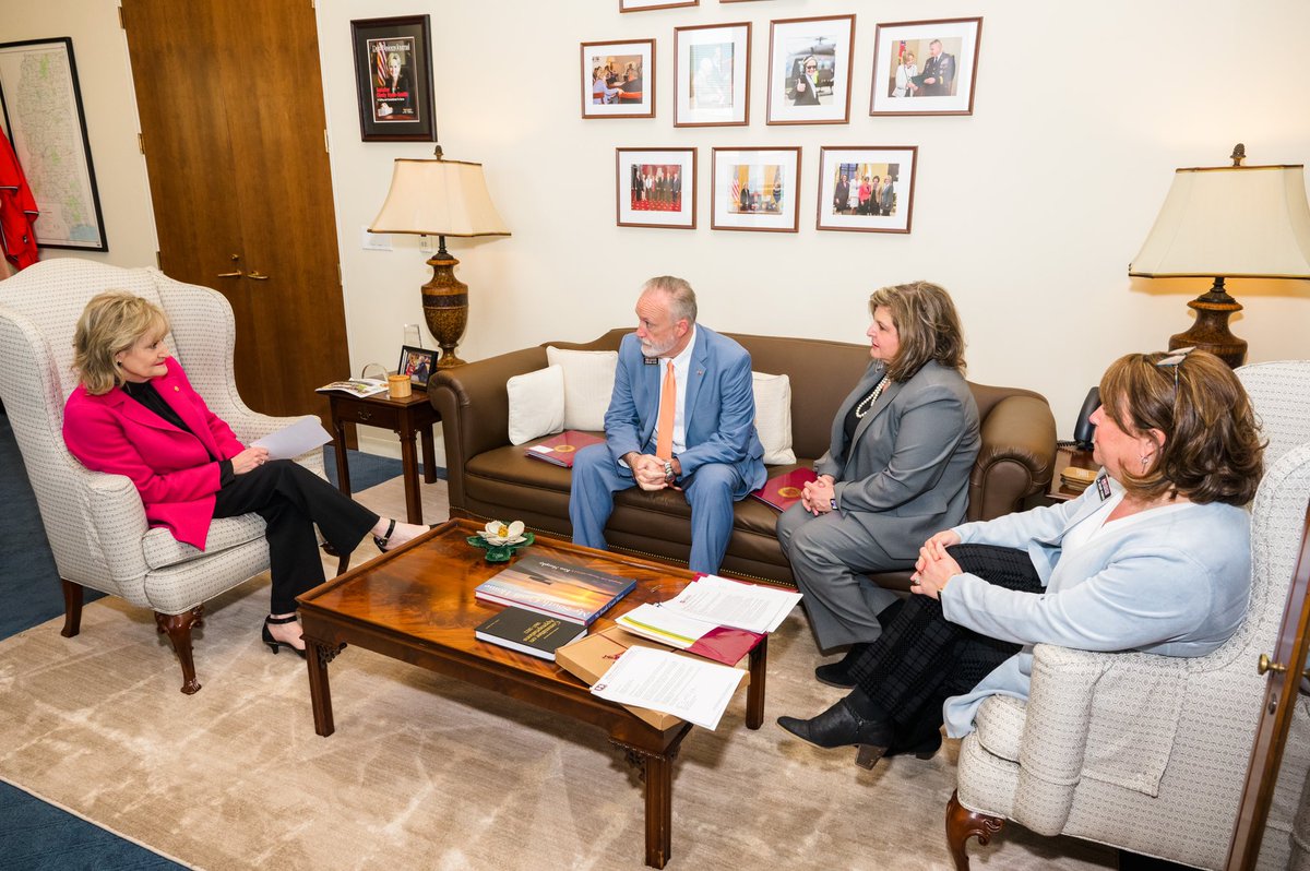 Had a great meeting with <a href="/HindsCC/">Hinds Community College</a> in my D.C. office, and received a great update about the exciting plans they have for the college. My staff and I stand at the ready to be helpful where possible. Thanks for the visit! 😊