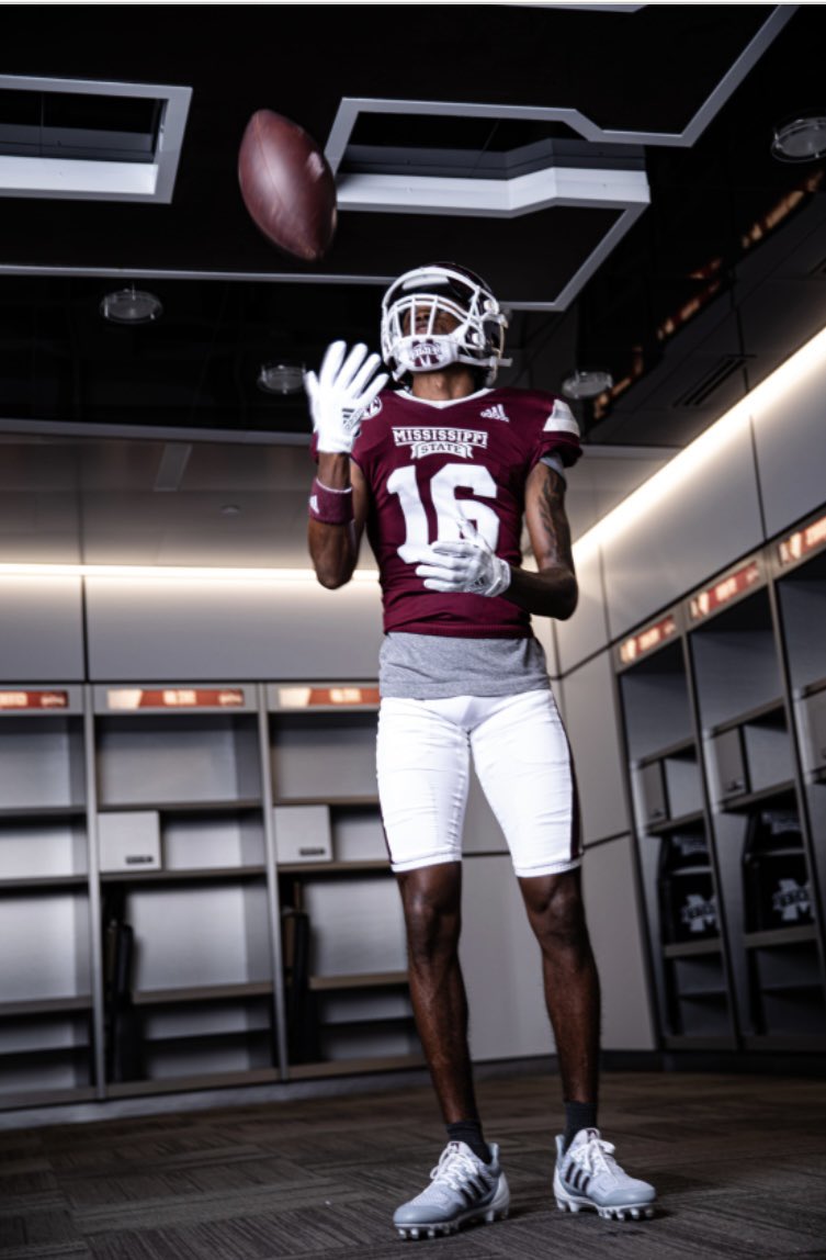 🐶 #HailState ⭐️🫵🏾 <a href="/BrettDewhurst/">Brett Dewhurst</a> <a href="/HailStateFB/">Mississippi State Football</a>