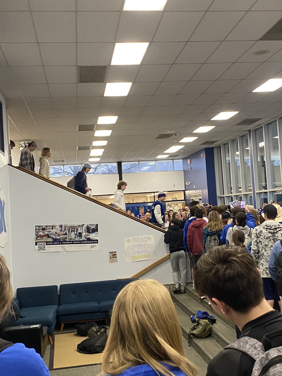 Coach Robb tweet media