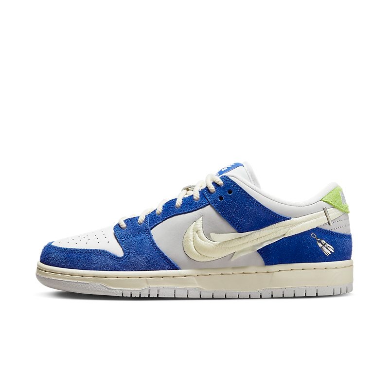 KicksFinder's tweet image. OFFICIAL IMAGES: Fly Streetwear x Nike SB Dunk Low "Gardenia"

📝 DQ5130-400 (MENS)
🗓️ March 25th
💰 $120 USD