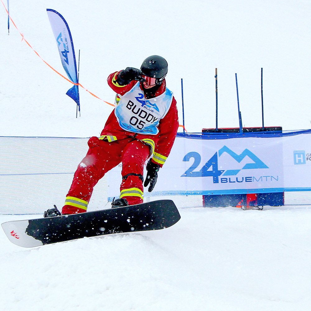 On edge through the transition zone! Compete against other teams made up exclusively of snowboarders.

See you in February 2024.