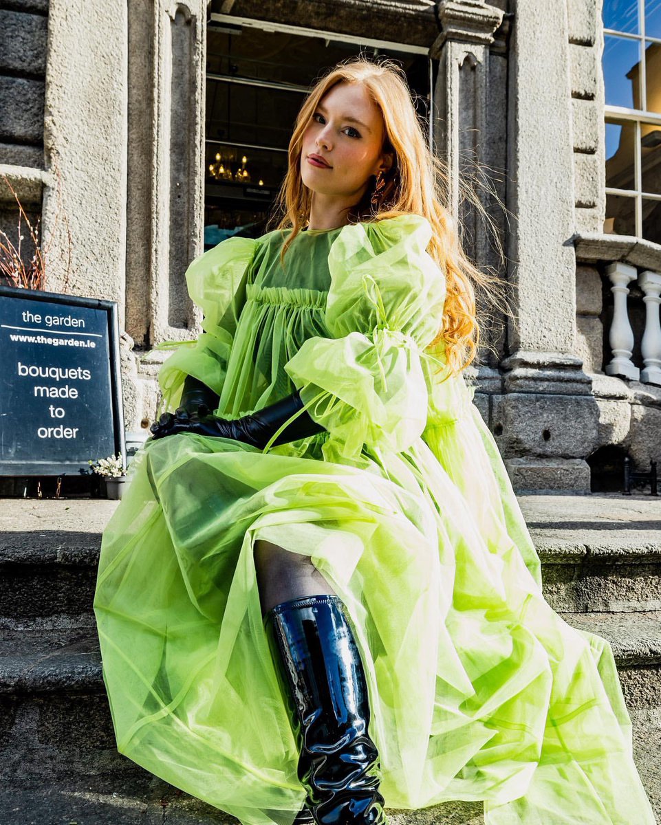 FREYA RIDINGS 

The beautiful <a href="/FreyaRidings/">Freya Ridings</a> wearing our Easy Length Tape Extensions in colour 9G.

#BALMAINHAIR
#BALMAINHAIRCOUTURE