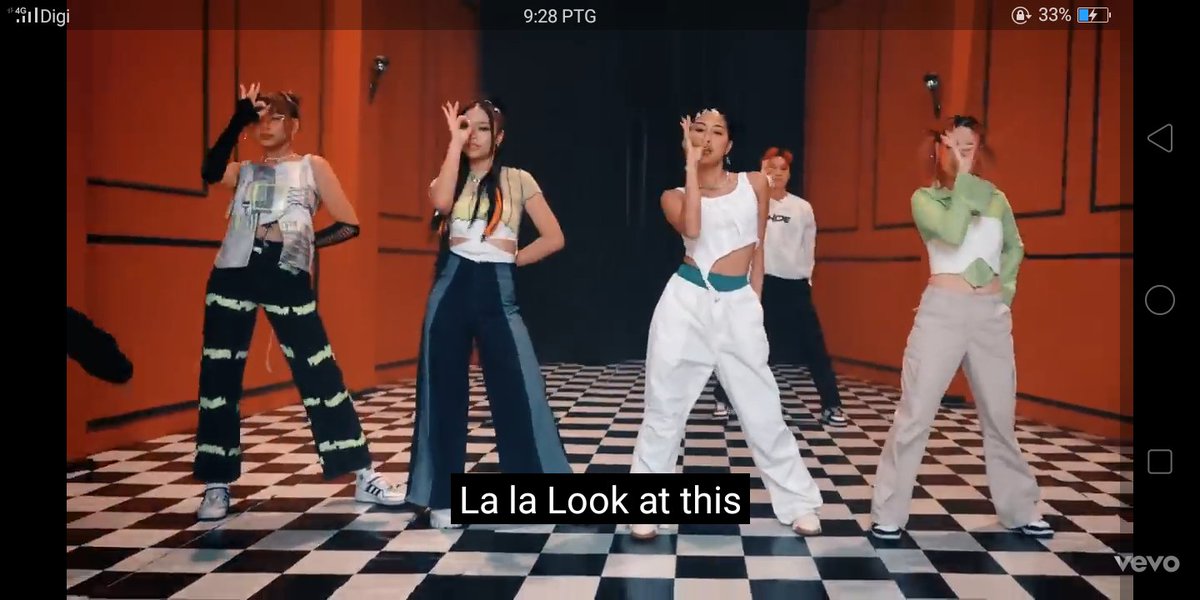 NashaSalha's tweet photo. JOM STREAM GO 1 JUTA VIEWS🔥🔥🔥🔥
STREAM LOOK AT THIS
#LookAThis #DOLLA_LAT
#DOLLA
https://t.co/FD3Jlb1SGd https://t.co/HqM40CjTsb