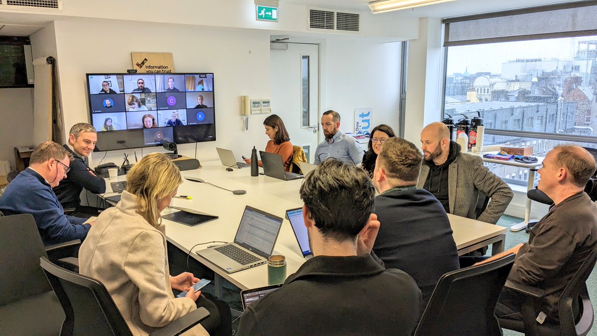 Many from S&N Ireland's digital mental health services and research communities attending first ever 'Digital Mental Health Research Roundtable Exchange' at @SpunOut's HQ, organised by @powerian 🙏