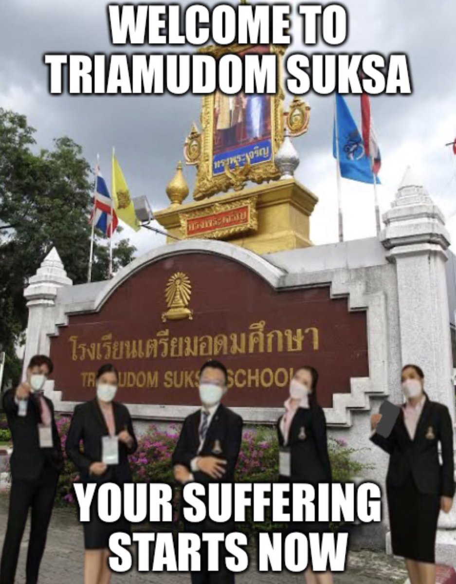 PhatadholR's tweet photo. It’s that time of year again #tu66 #เกียมอุดม https://t.co/kx0PAJdGyC