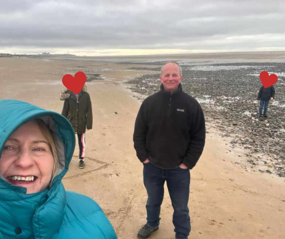 AJ_Lakes's tweet image. A blustery day on a wind-swept beach with the people I love the most is the BEST way to look after myself and take a break.

How do you spend your 'me time'?

#TFM #TimeforMe