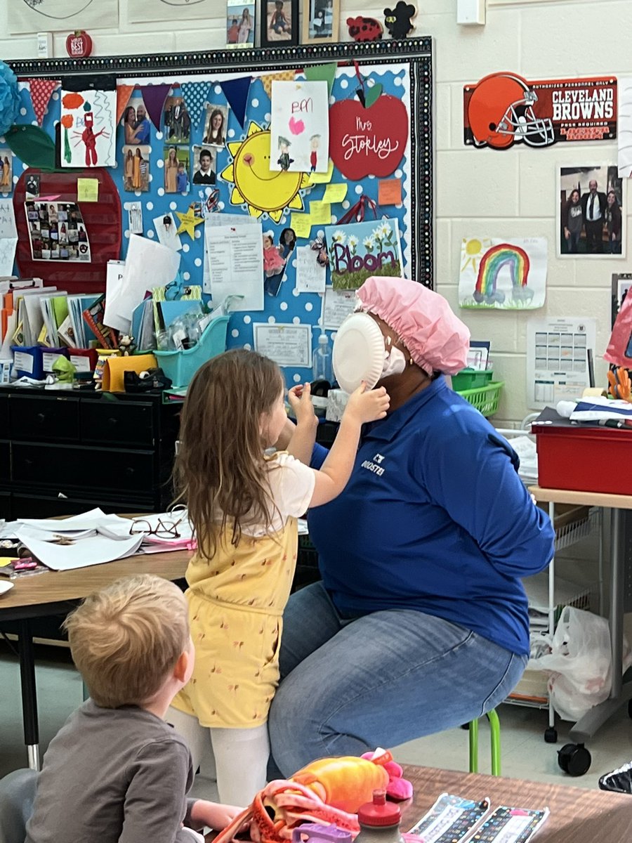 Pie in the face for our awesome progress in our Boosterthon! <a href="/LovettsvilleES/">Lovettsville ES</a>