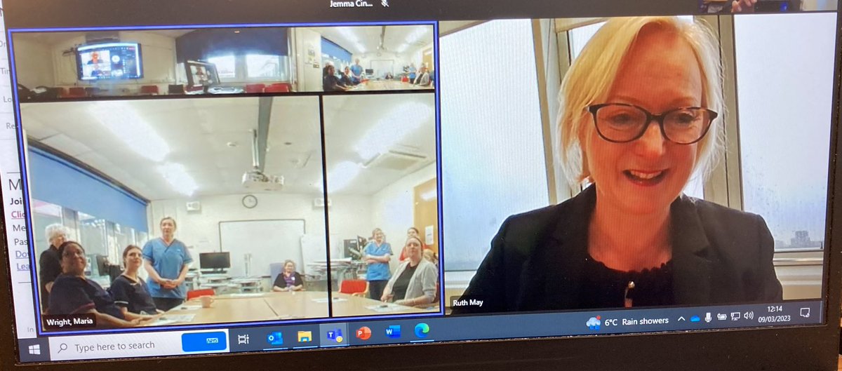 pyewoman's tweet photo. second part of delivering CNO silver awards for the team @SotonChildHosp @UHS_Jobs for their part in the repatriation of CYP from Ukraine. Outstanding CYP nurses going above and beyond @CNOEngland @zoepackman117 @WeCYPnurses @gailbyrneuhs @JoeTeape @LuciePlanner @MJGriksaitis https://t.co/3WmzlBEpWQ