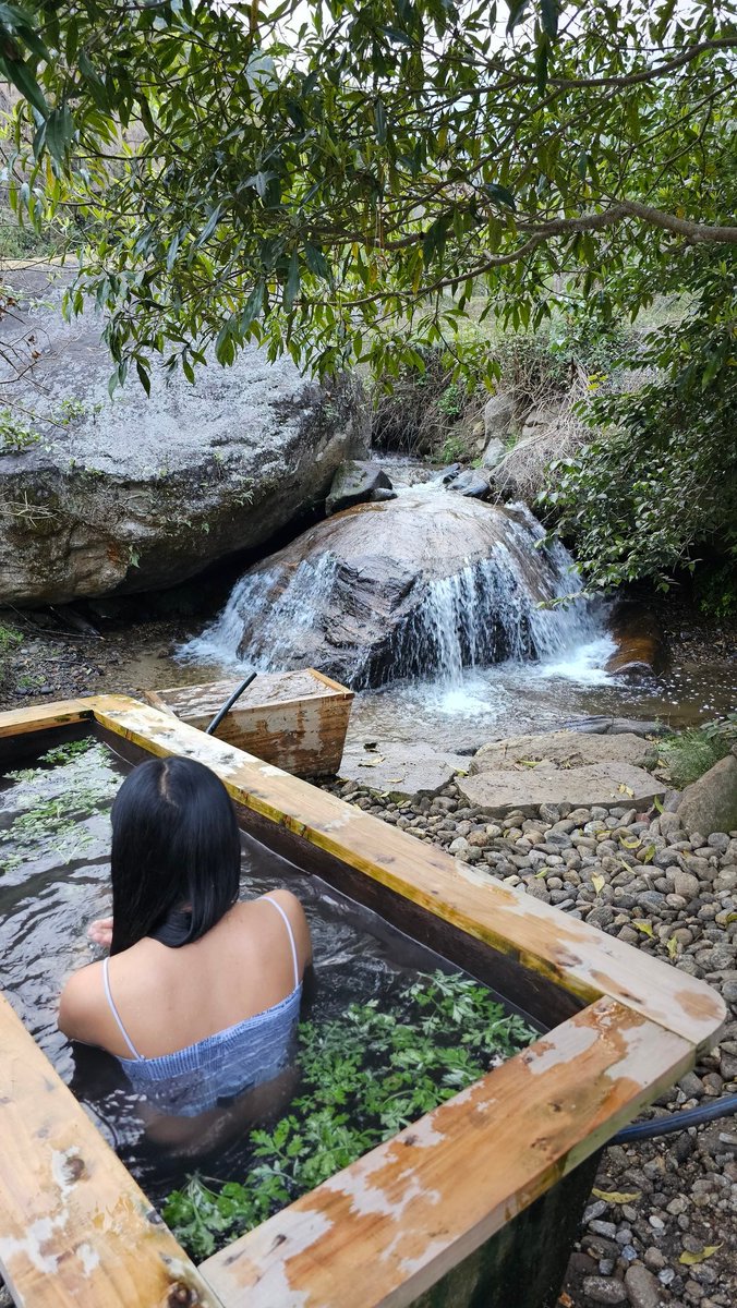 Ever tried hot stone baths in Bhutan? 
instagram.com/reel/CpkcYiQDb…