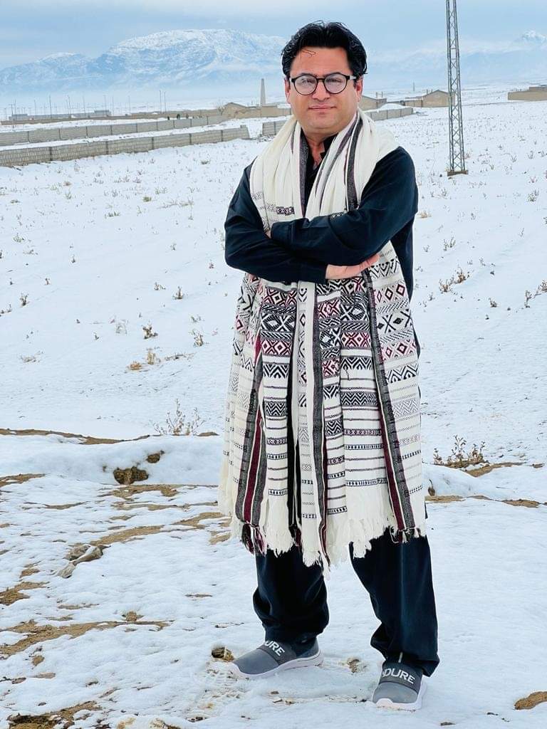 بلوچستان کے معروف صحافی اور استاد عابد میر کا اسلام آباد سے لاپتہ ہونا لمحہ فکریہ ہے
 وفاقی دارالحکومت سے دن دیہاڑے بلوچستان کے  صحافی اور استاد کا لاپتہ ہونا سوالیہ نشان ہے؟