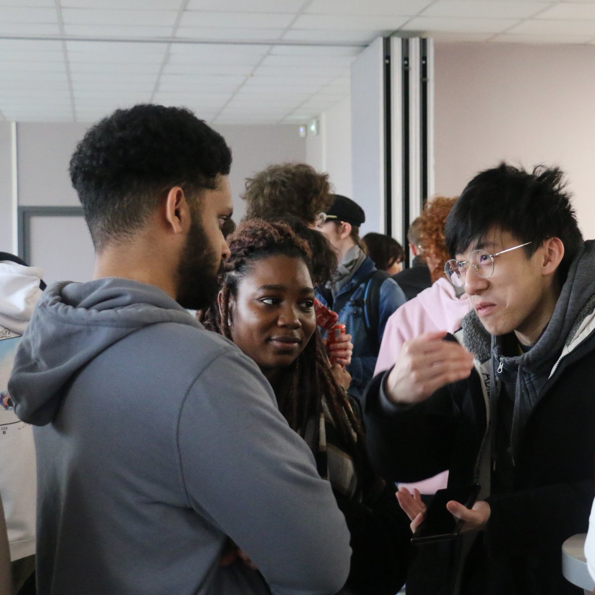 IUTdeLens's tweet image. 🌎 SEMAINE INTERNATIONALE : Day 4. Jour 4. 🌎

Retour en images sur cette quatrième journée de la semaine internationale, marquée par un Café des Langues géant. ☕️

L'occasion pour tout le monde de partager un moment convivial d'échanges sur nos différentes langues et cultures.