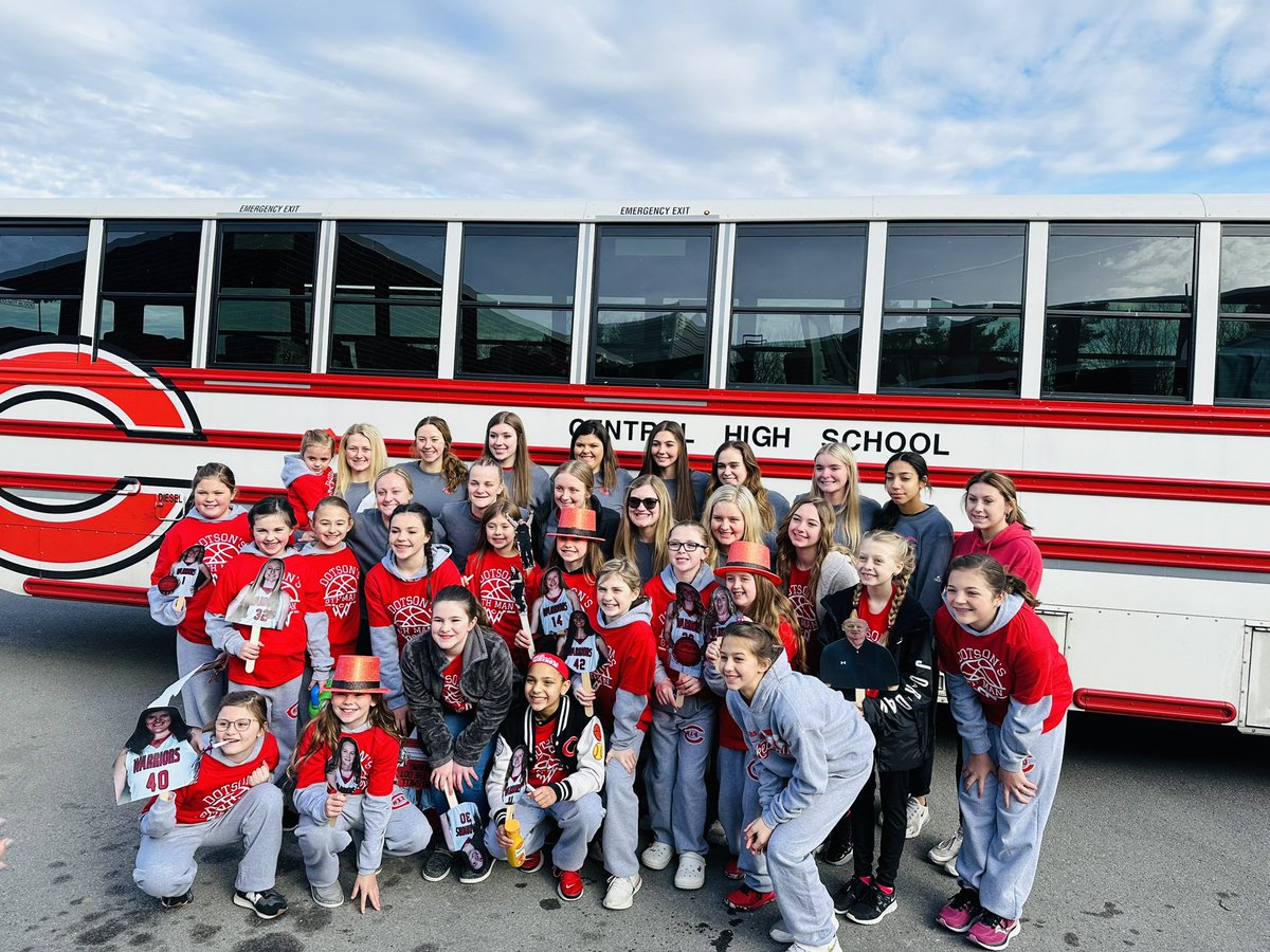 Good luck to the Central Lady Warriors as the head to Richmond❤️🖤<a href="/coach_dotson/">Robin Dotson</a>