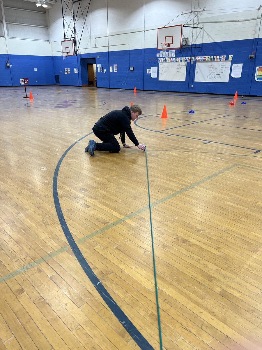 Team Sports Championship Basketball today! <a href="/MrHarless_PE/">Chris Harless (He/Him)</a> perfecting that 3pt line! <a href="/ommsaacps/">Old Mill Middle South</a> <a href="/AACPSHPED/">AACPS HPED</a> <a href="/CoachLudlam/">Coach Ludlam</a>