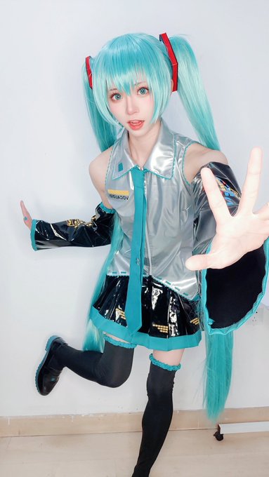 Twitterのコスプレ画像12