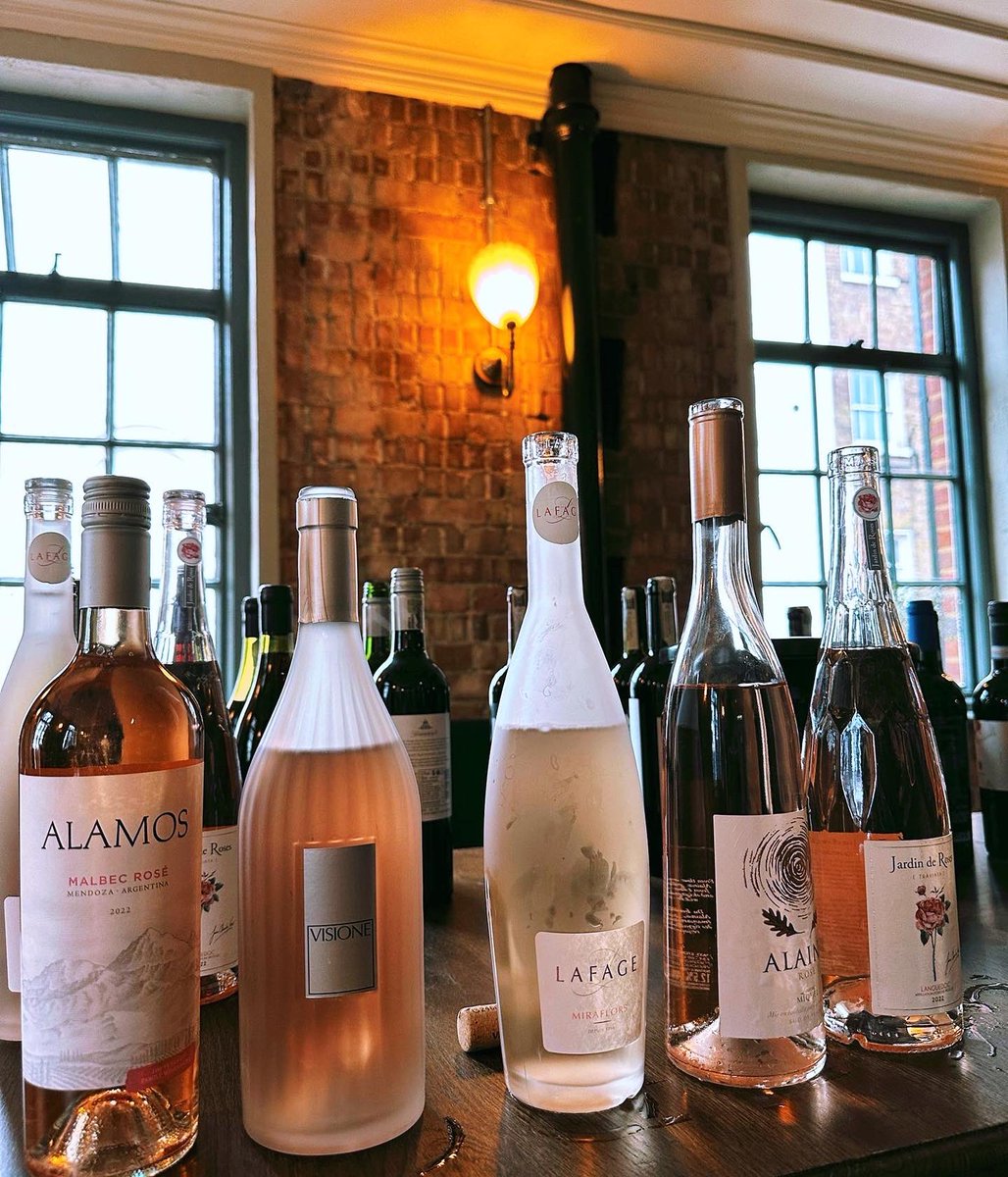 The 2nd edition of our Freerun and Smith &amp; Vine press tasting was a great success! 🍷 😊 thanks to everyone who came along ⭐️ #winetasting #winepr #wine