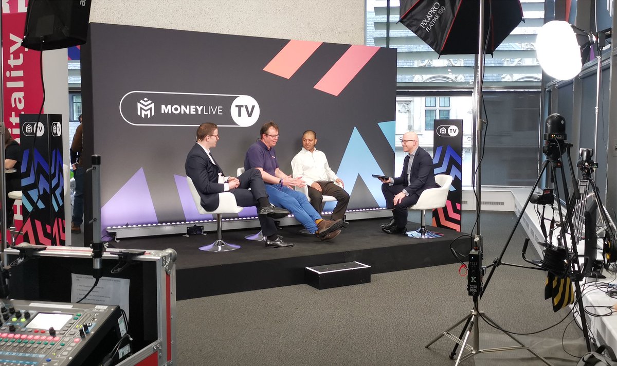 SBS_Software's tweet image. 🔥 MoneyLiveSummit! 

Geert Pick, Head of Sales, UK &amp;amp; Ireland, was joined by Himanshu Jha, CIO at TSB Bank, and Conrad Ford, Chief Product Officer at Allica Bank, to discuss why uncertainty is the new normal.

Don’t forget to sign up to see the webinar 👉 bit.ly/3Yyo52e