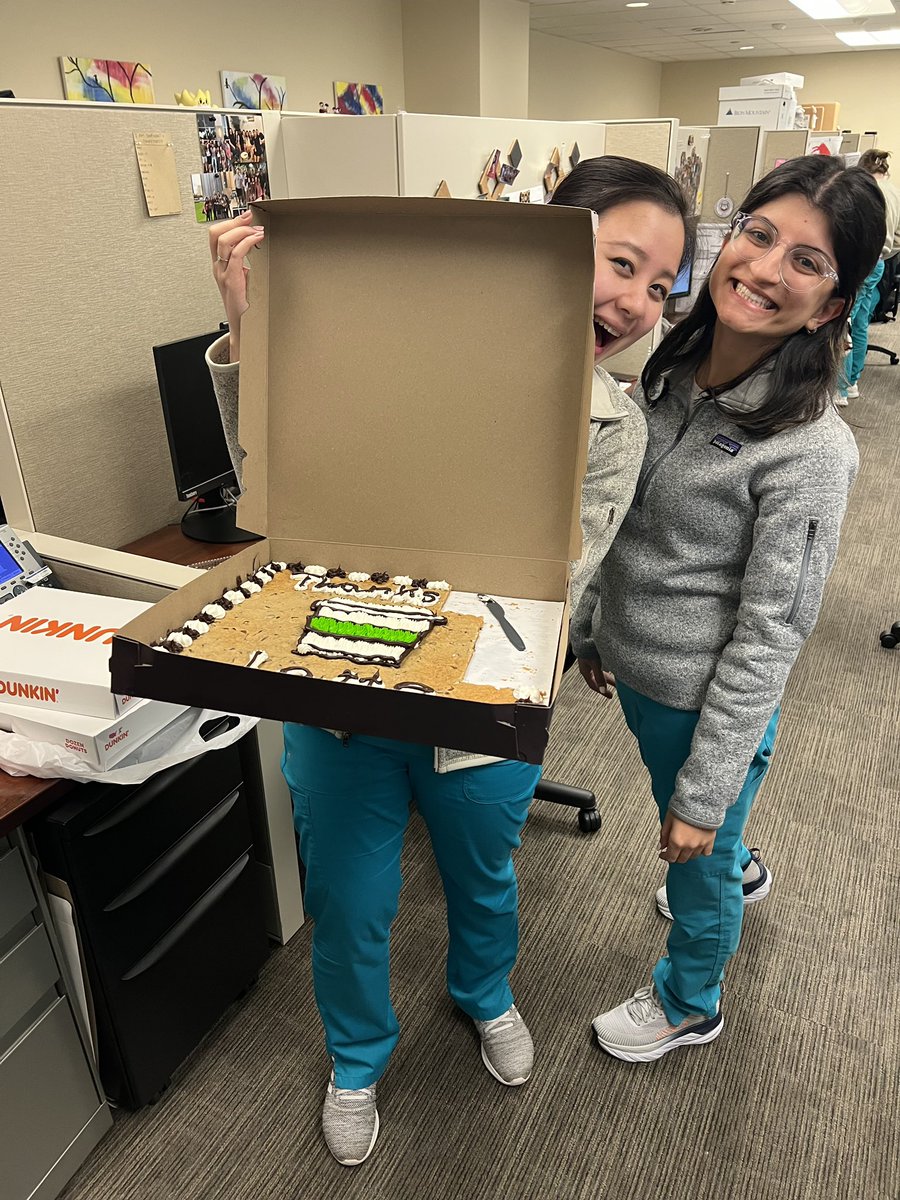 hmpharmprograms's tweet photo. From 🍩 treats to 🐶 puppies, our residents are so excited about Resident Appreciation Week! Thank you for everything you do for the department, hospital, and patients! 🤩 https://t.co/jeewbL4Dxn