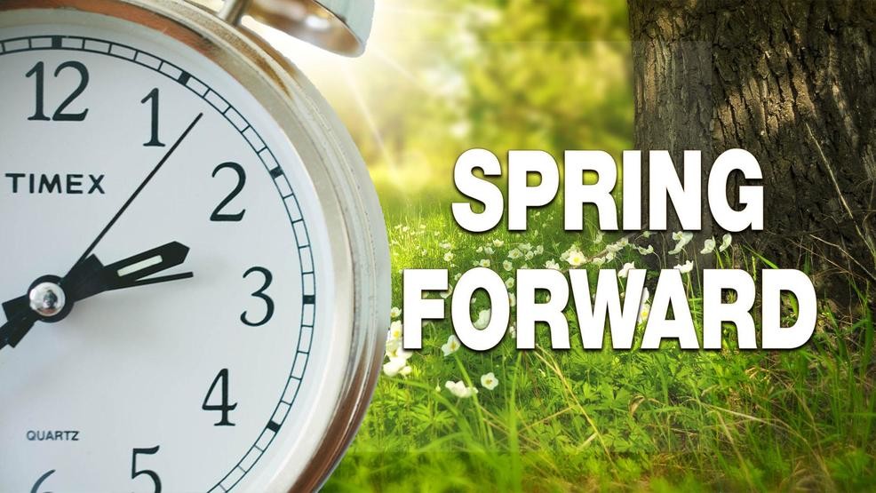 TownofSandwich's tweet image. Attention Sandwich, MA! Don't forget to set your clocks forward this weekend as daylight savings time begins on March 12th! Enjoy an extra hour of daylight and let's welcome the arrival of spring together! ☀️🌷 #DaylightSavings #SpringAhead #SandwichMA