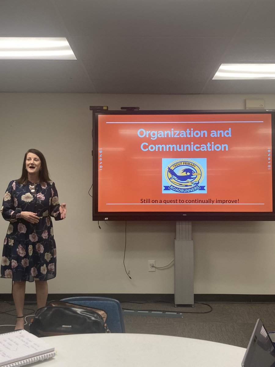 Cindy Stewart, principal at Trout Primary, sharing best practices for organizing time with other great leaders in our district.  #WeLeadTX  #CelebrateLufkin #TroutPrimary