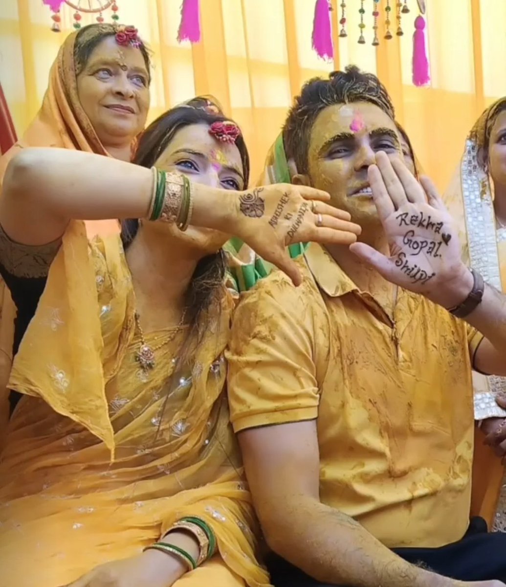 Shivjiiii's tweet photo. #haldi #mehandi 
२० वा पुण्य विवाह समारोह 
Bhaiya....
@BHARGAVABHISHEK https://t.co/BXVzdAneew