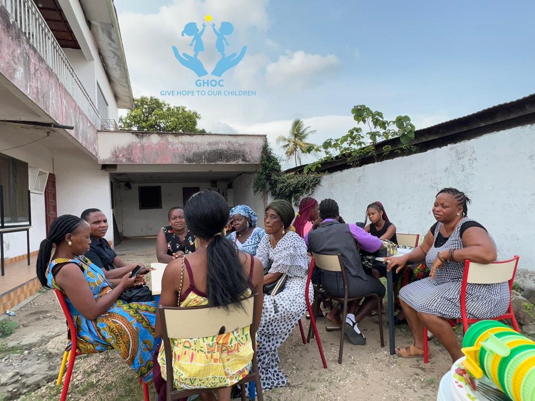 GiveHopetoourC1's tweet photo. À GHOC ce 8 Mars, la Femme a été célébrée à sa juste valeur.
La joie et l'amour étaient au rendez-vous, les images parlent d'elles-mêmes 🥰.
#GHOC #WomenDay. #Femmes https://t.co/bCSvIHMBaY