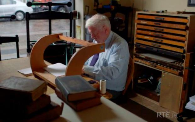 rogerchilds2u's tweet photo. For 8 years, we've had the privilege of watching Athlone antiquarian bookbinder Declan Browne at work during the reflective Angelus slot on @rteone. Declan died yesterday but 'his' Angelus airs once more tonight at 6pm. Condolences to his family. Ar dheis Dé go raibh a anam dílis https://t.co/iT5QY6QY9O