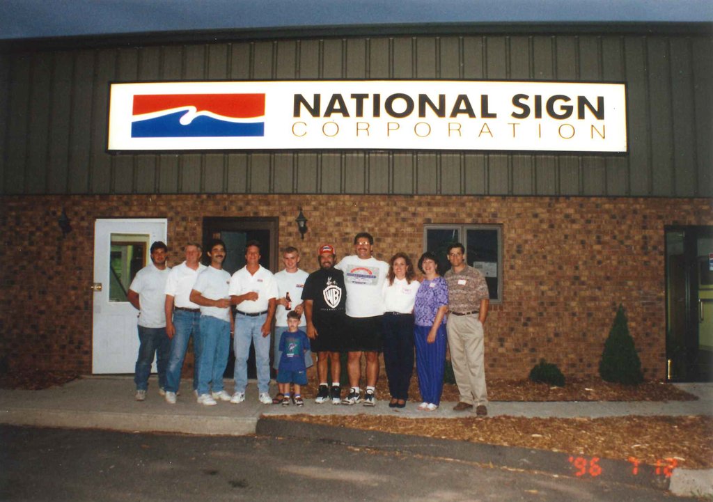 NationalSignCT's tweet image. Throwback Thursday! We started the company in 1993. We had a team of 11 people in 1996 and have now grown to a team of 50 people. We’re in our 30th year and the best is yet to come!

#throwbackthursday #nationalsignct #wehandleitall