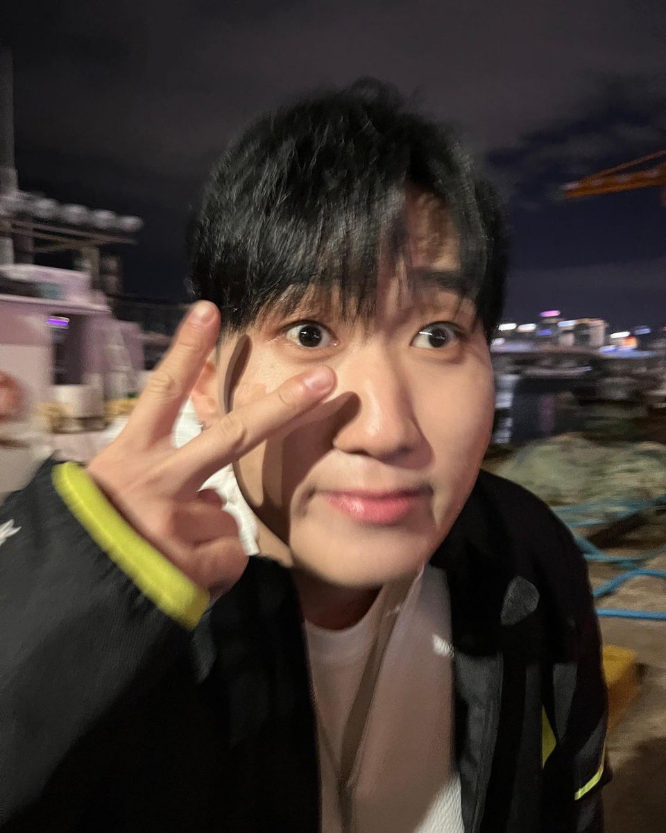 #도프한_생축_느낌_우
내가 과장님 덕분에 많이 즐거워해요
맹구 사랑해