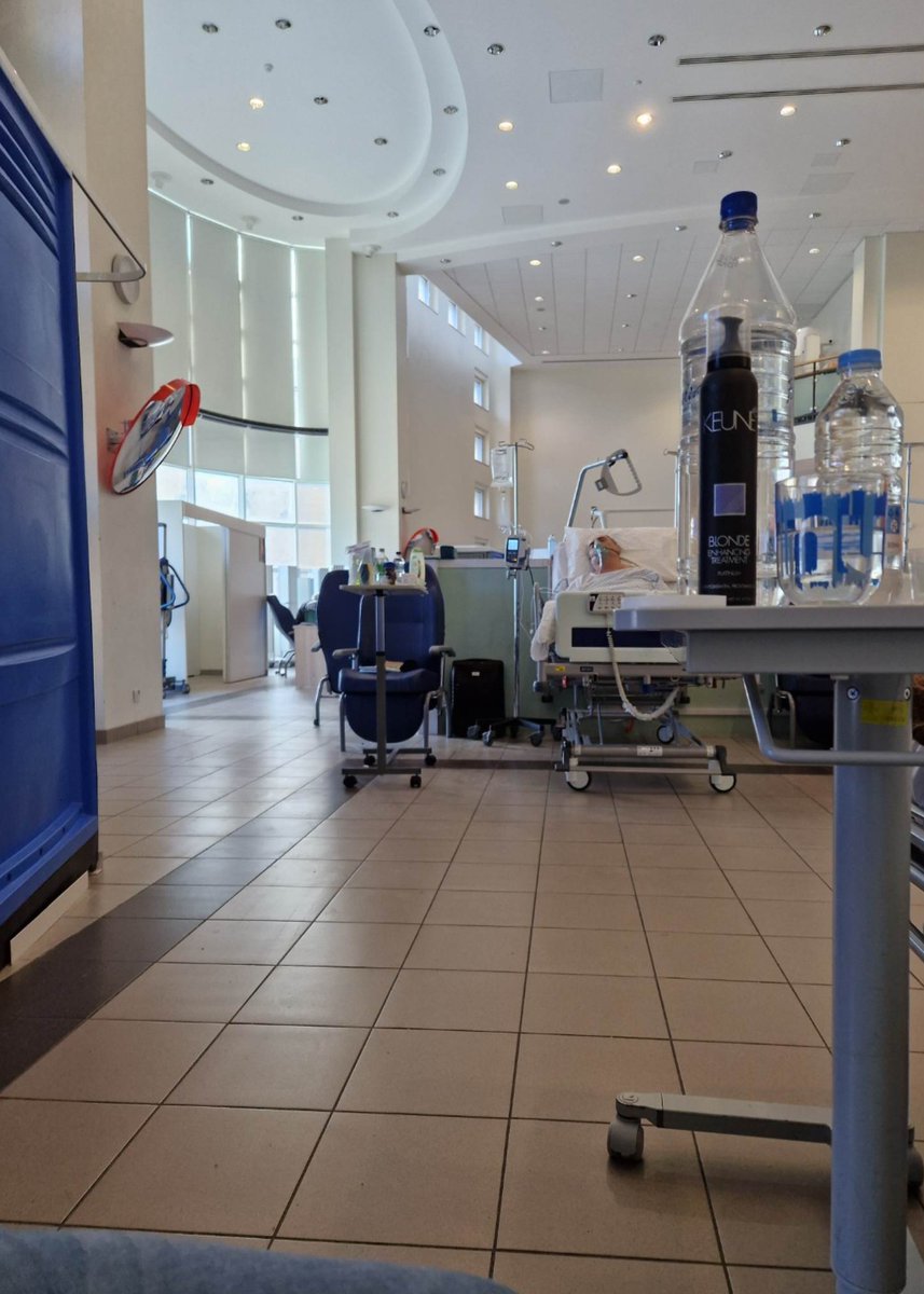 ArnoldCassola's tweet photo. Did any of the 300 million Vitals-Steward swindle end up in Joseph and Madame's pocket?

  Whilst our sick and elderly are dumped in the Mater Dei canteen. https://t.co/d43hn80AdW