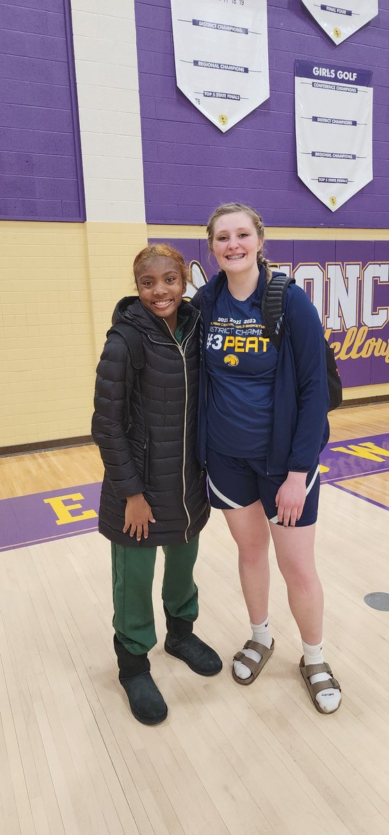 Good Luck <a href="/2024Wallace/">wallace 2024</a> tonight! We will be cheering for you 🏀  
<a href="/ZoandriaB/">Zoandria Bamm</a>