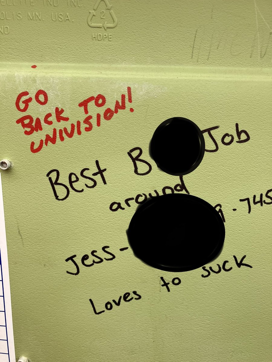 S19Tor's tweet photo. I don’t know who Jess is but she doesn’t deserve this from a bunch of browns, they have to go back #GoBackToUnivision https://t.co/t24ZznR3CQ
