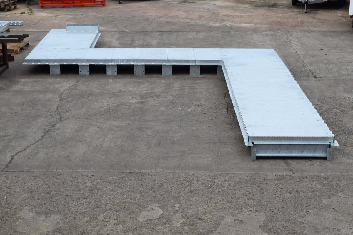 jonesoswestry's tweet photo. @jonesofoswestry recently supplied a layout run of #suprasteel solid chequer plate top access covers for @HS2Ltd and hope to be of further help to @WilkinsonEyre https://t.co/ksxdvziCMW