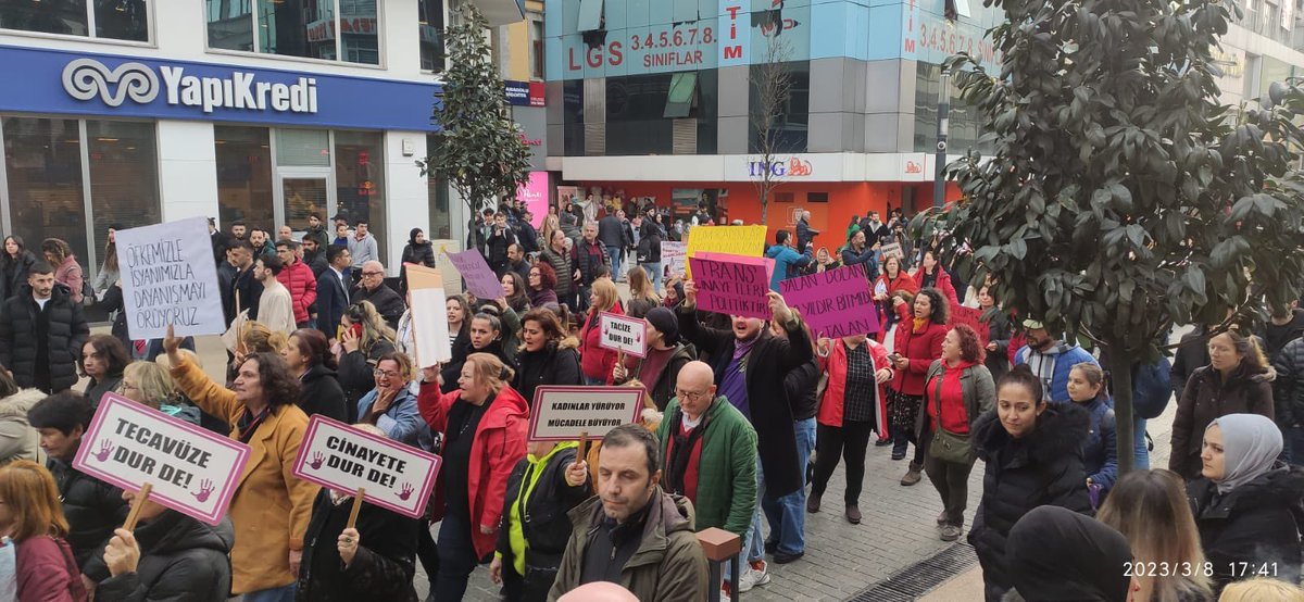 Öfkeliyiz, yastayız ama her şeyden çok isyandayız!

Bizler bugün aramızda olanlar ve artık olamayacaklar için sesimizi yükseltmeye devam edecek ve feminist isyanımızı kampüsten sokaklara meydanlara kuşatacağız!