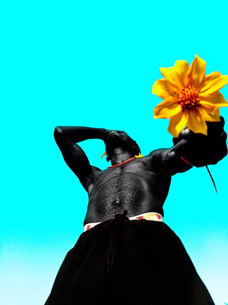 EmsanyIO's tweet image. Dear #EmsanyCommunity

Check out this amazing photograph made by the talented Photographer and Digital Artist from Nigeria 
@Lucky_of_Oau 📸🧑🏾‍🎨💯🇳🇬

Let's show this artist some support! 🫂