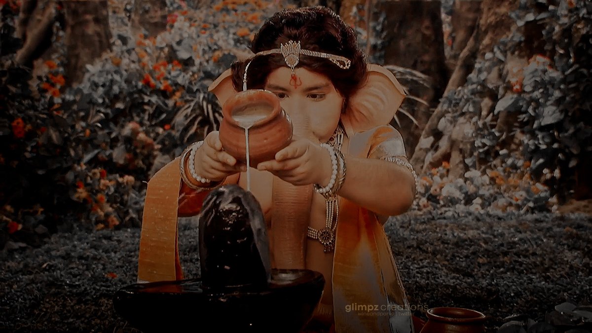bairaagix's tweet image. mahadev’s little bhakt <3
#devonkedevmahadev