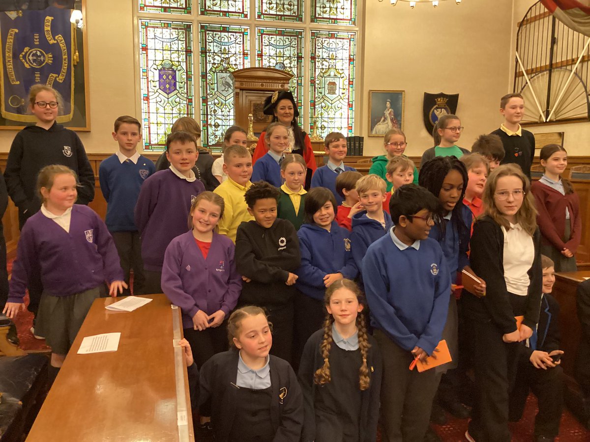 School council representatives took part in a debate at Bootle Town Hall. Thank you to everyone involved for such a warm welcome.