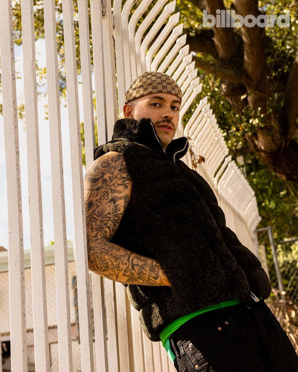 billboardlatin's tweet photo. “From the beginning, it was [my dream] to have a vision that only I could have and could spread to people and also surround myself with a team that understood what I wanted to do.” - @ferxxo4 

Read more ahead of Billboard’s THE STAGE at #SXSW: https://t.co/eRelz9SYGN https://t.co/8Apw16mYHS