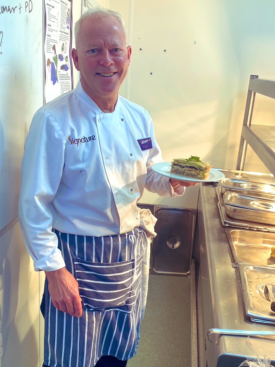 KerryMatlock3's tweet photo. #nationalpieweek  Today Has Been Full To The Brim With PIE! Chef Jerry Made A Layered Breakfast Pie And I Joined The Residents In Baking Club And We Made Home Made Pecan Pies For Afternoon Social! #signatureofbanstead #ilovemyjob @StuartKeown @SignatureSL @Sue_D_Martin @TJuckes https://t.co/L9dhxl6zKE